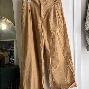 Amerian Eagle Stretch bell bottom khaki pants